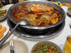 -肖肖酸萝卜鱼火锅(总店)