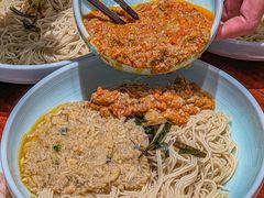 -裕兴记•蟹黄面馆(人民广场店)