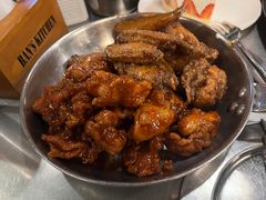 韩式炸鸡-MI WU FACTORY米屋美食工厂餐厅(绿地店)