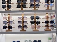 -潘多拉眼镜·蔡司依视路明月(潘家园店)