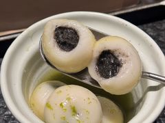 -三出山火锅(南京万象天地店)