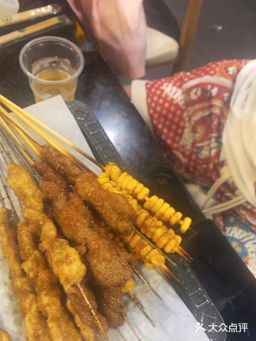 郑贵初烧烤·烤凤爪的发明者(王家湾店)图片