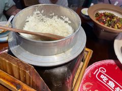 -魏铭鱼头捞饭(晋阳路店)