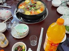山药猪蹄牛肉汤锅-花水湾红太阳牛肉汤锅
