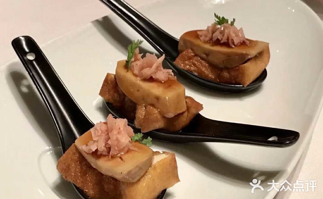 香宫潮州卤水鹅肝豆腐图片