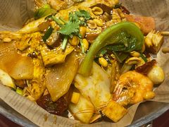 -红渡小香·牛肉麻辣香锅(车站南路店)