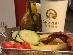 粗薯条拼炸鸡翅-来龙里 精致 东南亚餐室(万象城店)