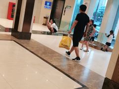 -一家人(凯旋路店)