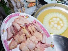 -禄婶鸡煲·打边炉