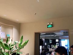 大堂-物质生活书·酒吧