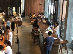 大堂-星巴克臻选(广州高德置地秋广场店)