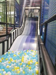 -MELAND CLUB亲子乐园·派对·餐厅(北京芳圆里ID MALL店)