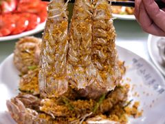 -四川小胡子海鲜(丁村万人海鲜广场店)