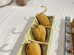 榴莲千丝酥-稻香酒家·34年老字号·港式粤菜(汉街店)