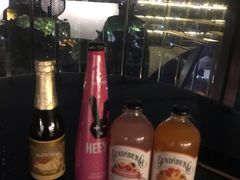 -顽啤熊·酒客酒馆(苏城夜景必选店)