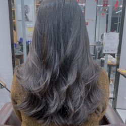 -Miracle集简美发沙龙