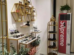 -肆兮眼镜·蔡司·徕卡战略合作店(大坪店)