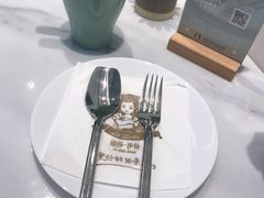 -丽莎沙拉轻食餐厅(国贸店)