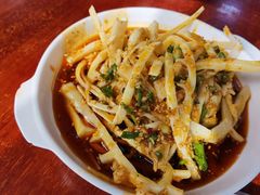 -巷子肥肠(科华巷店)
