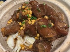 黄豆闷猪蹄-野马国际·大汉食府