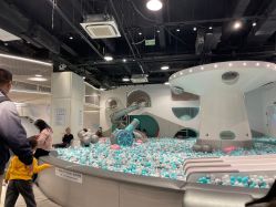 -MINI MARS KIDS CLUB亲子家庭中心(长宁天山店)