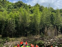 -雅鲁激流探险漂流