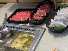 -海底捞火锅(让胡路万达店)
