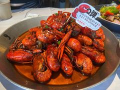 -巴厘龙虾·榜首油焖大虾(音乐学院·沿江酒馆店)