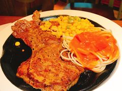 -豪客来牛排(空港华联店)