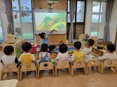 -英伦凯贝国际婴幼儿托育中心(雍湖湾店)