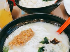 -灵芝妹子海鲜米线(瓦房店新玛特店)
