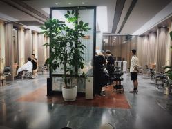 -扎嘎形象设计