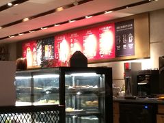 -星巴克(静安嘉里中心B2店)