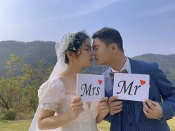 -索菲亚婚纱摄影