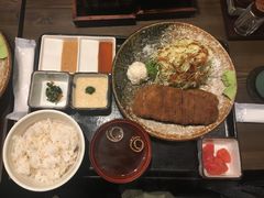 -牛かつもと村(原宿店)