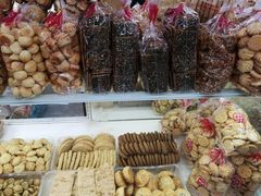 -红房子西点(汇联商厦天钥桥路店)