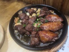 -老东镇啤酒屋海鲜加工·蒸汽海鲜·海鲜烧烤(台东店)