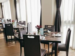 -静之湖湖畔餐厅