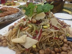 -东方之猪四更烤乳猪(金垦总店)