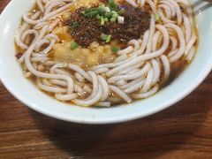 -兵哥豌豆面(雅颂居店)