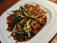 -外婆私房菜(新亚百货店)