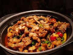 青椒紫苏味-蛙小侠·沸腾砂锅牛蛙(增城东汇城店)