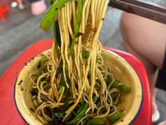 -张记奔吃小面