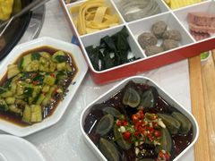 -鲁员外地锅鸡地锅鱼(古墩路店)