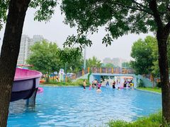 -欢乐水魔方水世界
