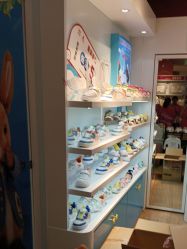 -孩子王(奥克斯广场店)