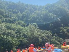 -秦岭峡谷漂流景区