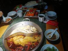-潮辣成都老火锅(奉贤扶港路店)
