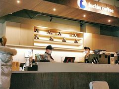 -瑞幸咖啡(1+1大厦店)