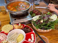 -苗家恒灵酸汤鱼-跳水牛肉连锁店(凯里总店)